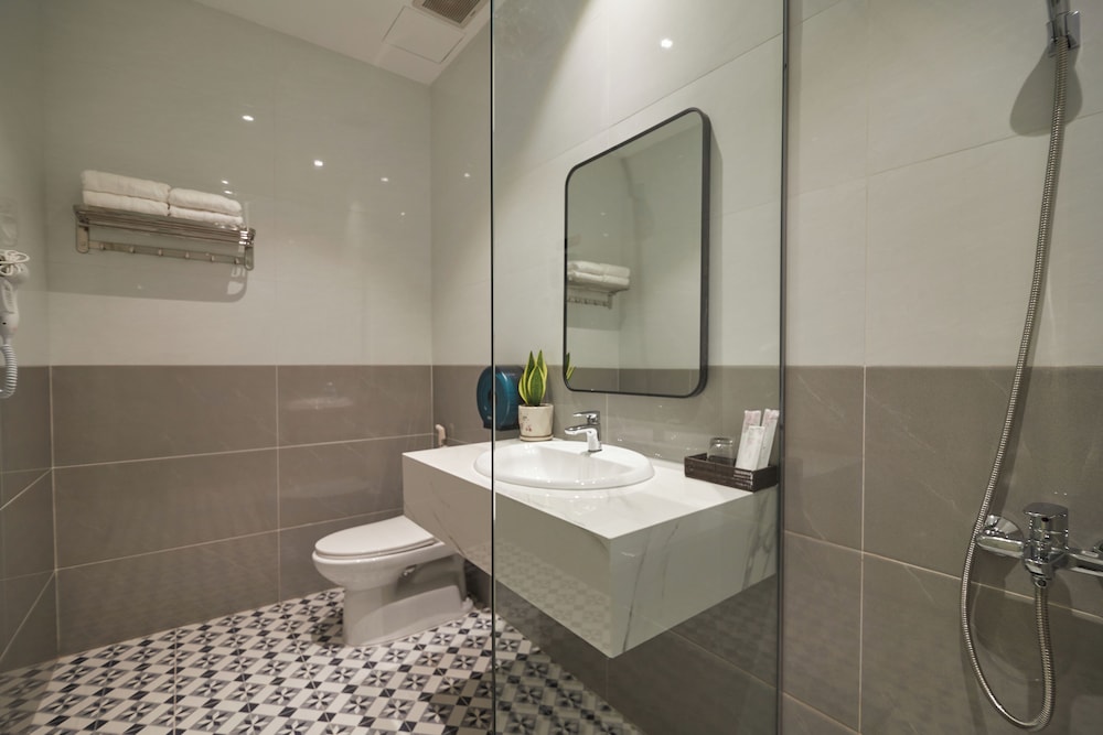 Bin Bin Hotel 9 49/50