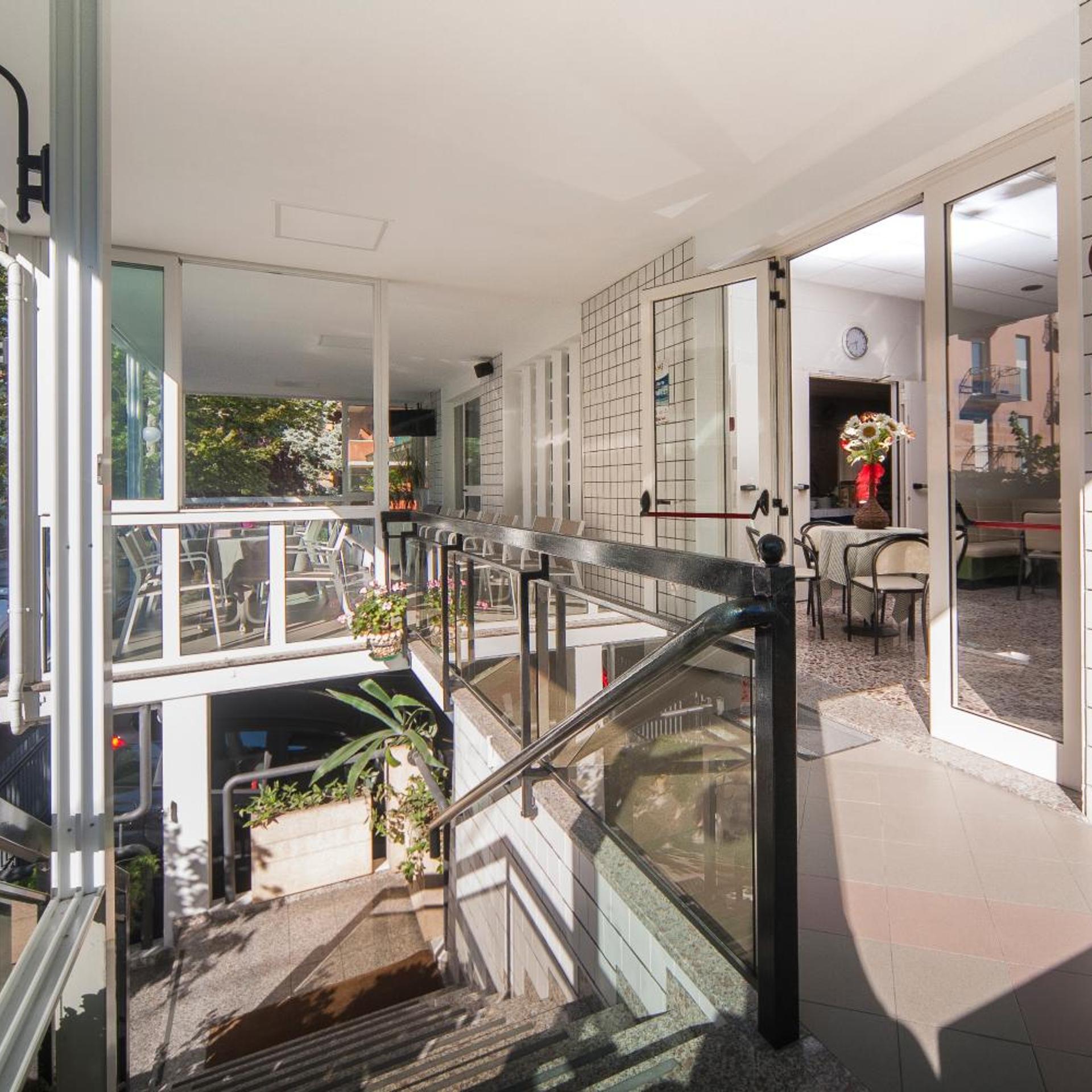 Hotel Latini 29/50