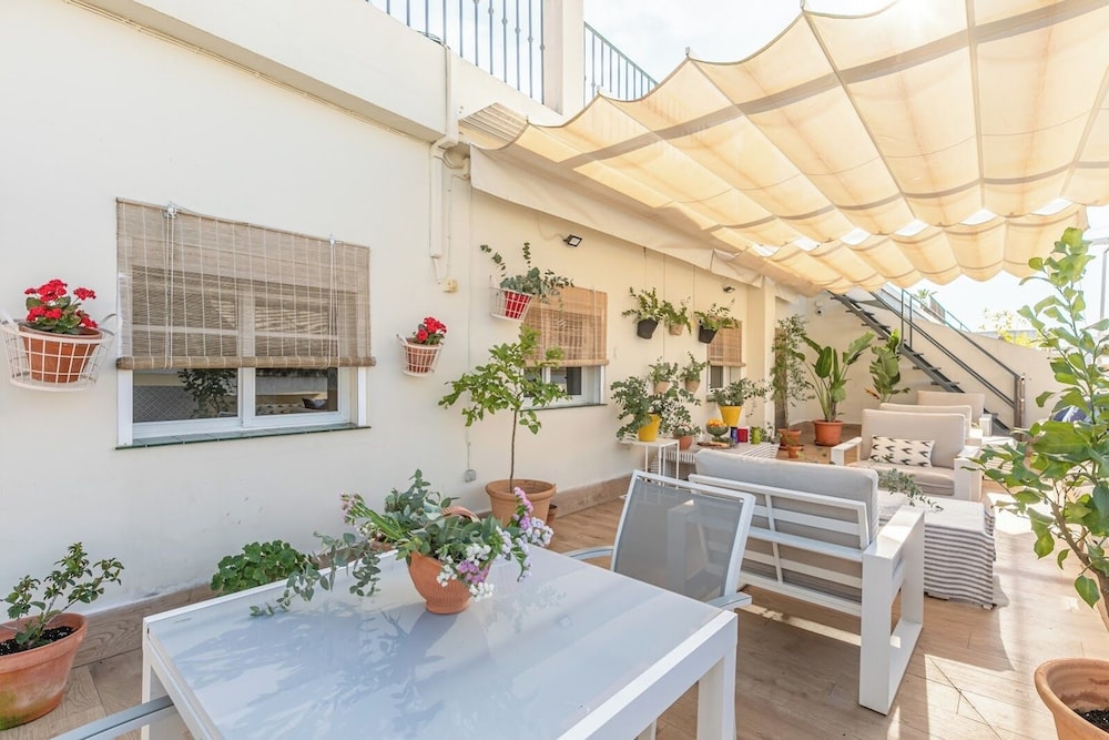 Hostal Jardin De La Alameda 6/50