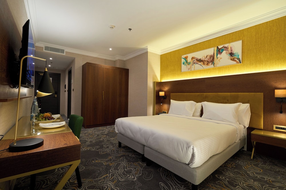 Hotel Saint Eugene 19/57