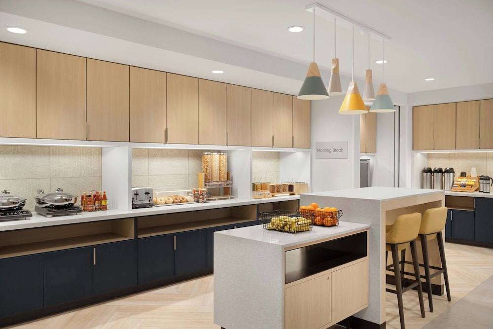 TownePlace Suites by Marriott Crown Point 15/26