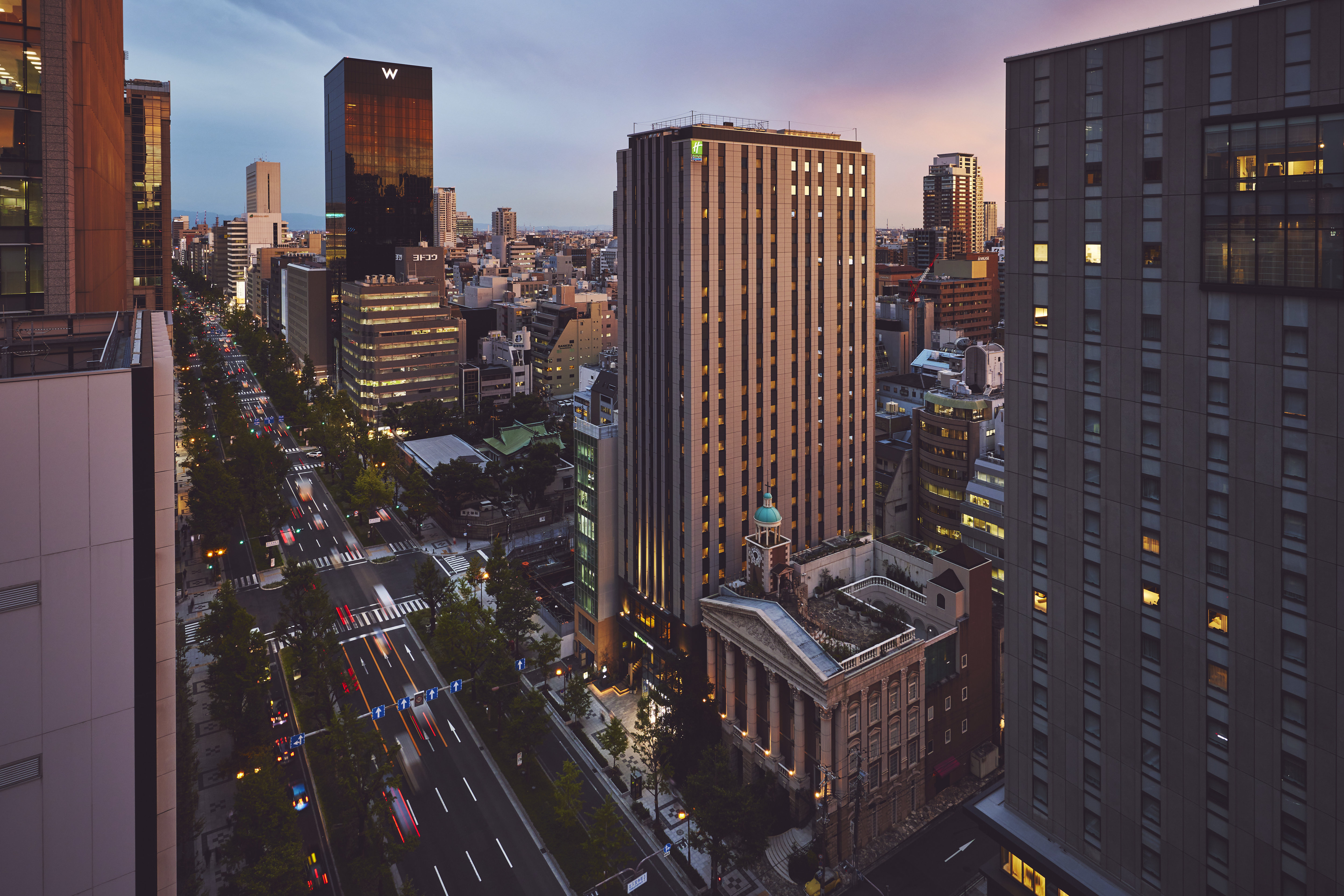 Holiday Inn Express Osaka City Centre Midosuji 82/86