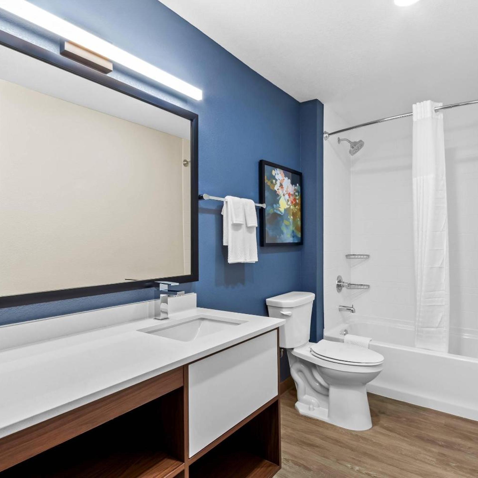 جناح بسرير كينج مع أريكة لذوي الإعاقة، Everhome Suites Yuma East I-8 2/3