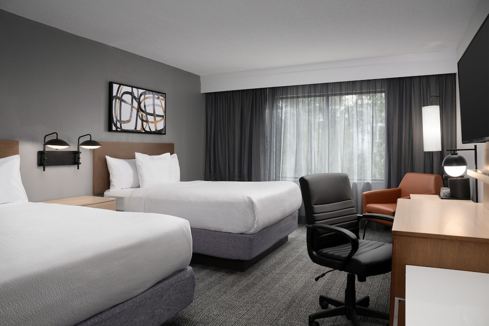 Courtyard By Marriott Orlando East/Ucf Area 13/50