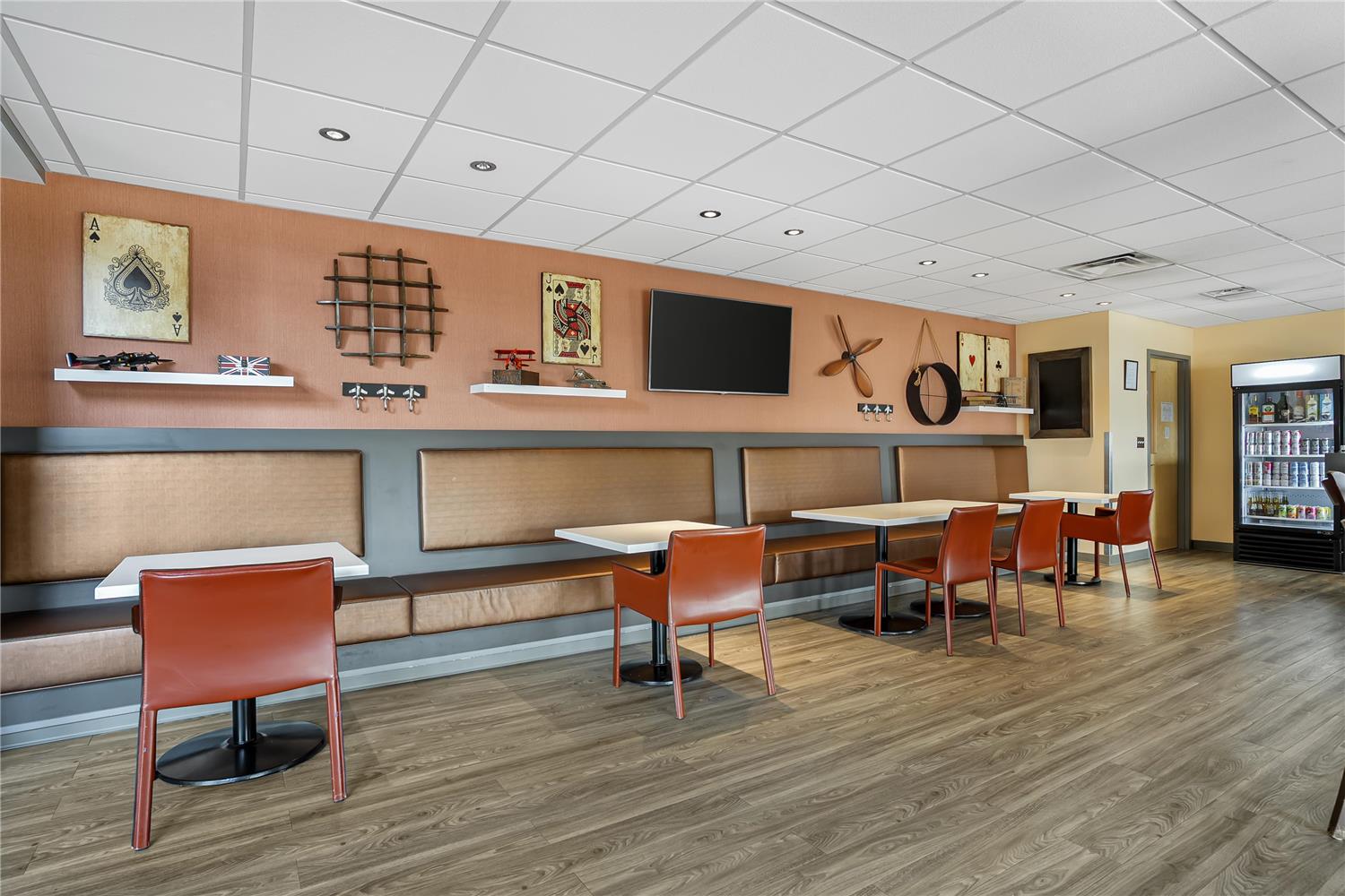 Best Western Plus Airport Inn and Suites 26/46