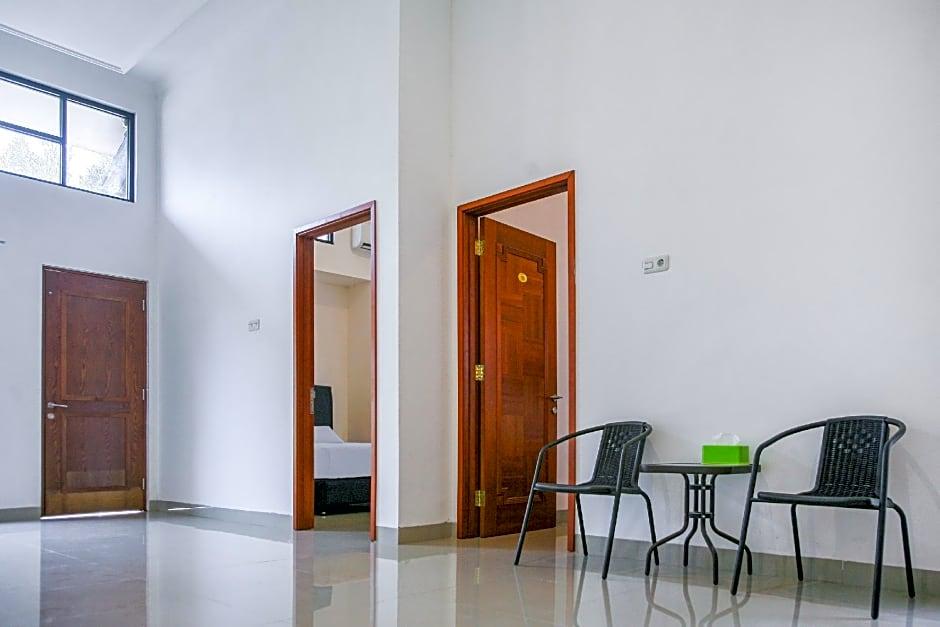 OYO 3438 Pasir Padi Inn Syariah 16/21
