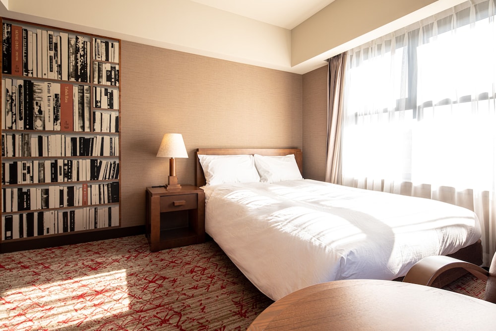 CHAPTER 2, MODERATE, DOUBLE BED