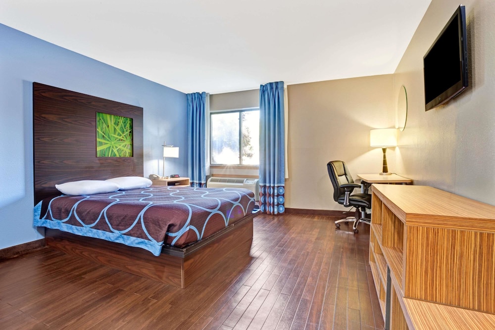 Executive, 2 Queen Beds