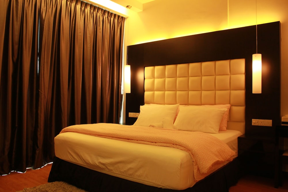 Imperial Suites Serviced Apartment 18/50