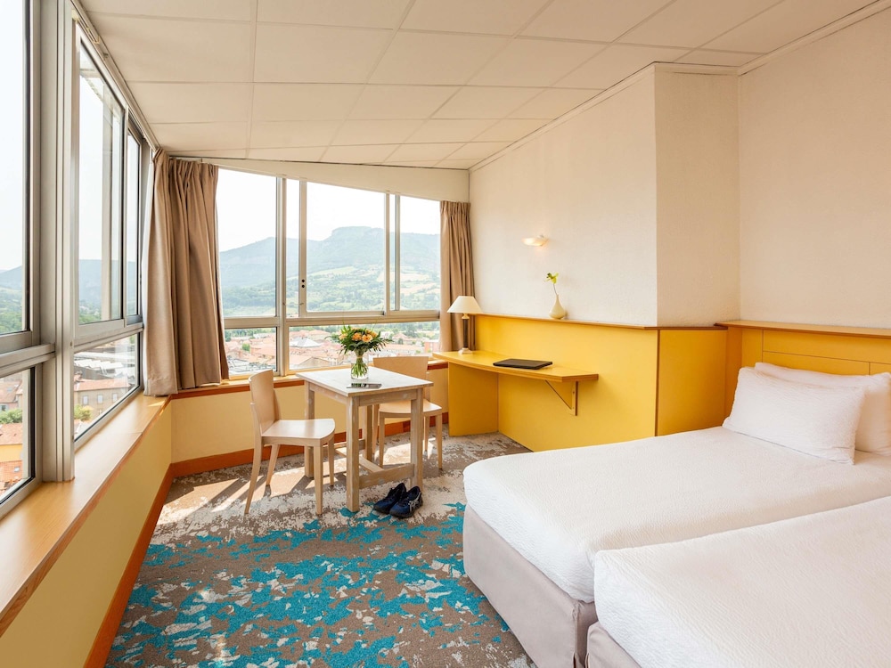 MERCURE MILLAU 13/50