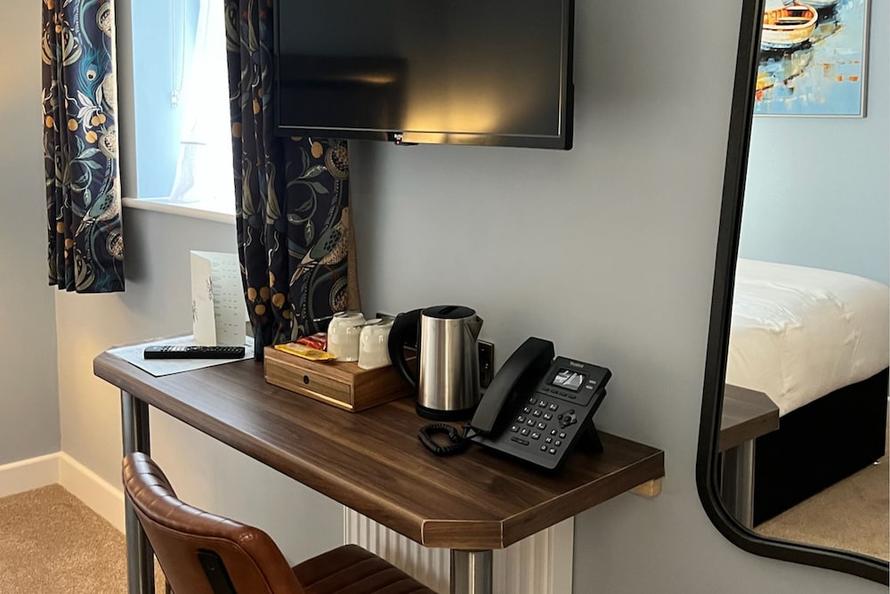 The Elizabeth House Hotel 47/58