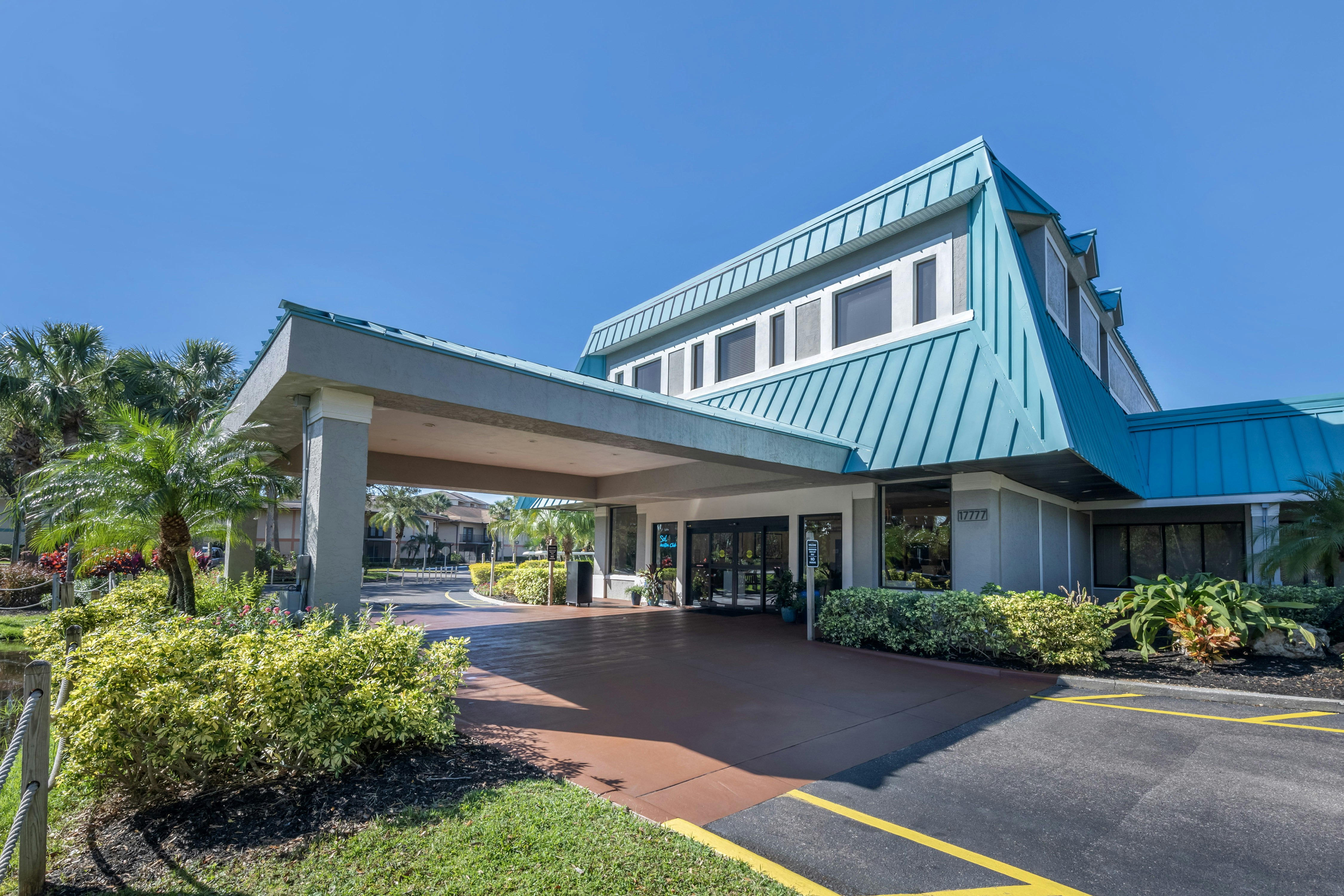 Hilton Vacation Club Aqua Sol Orlando West 22/35