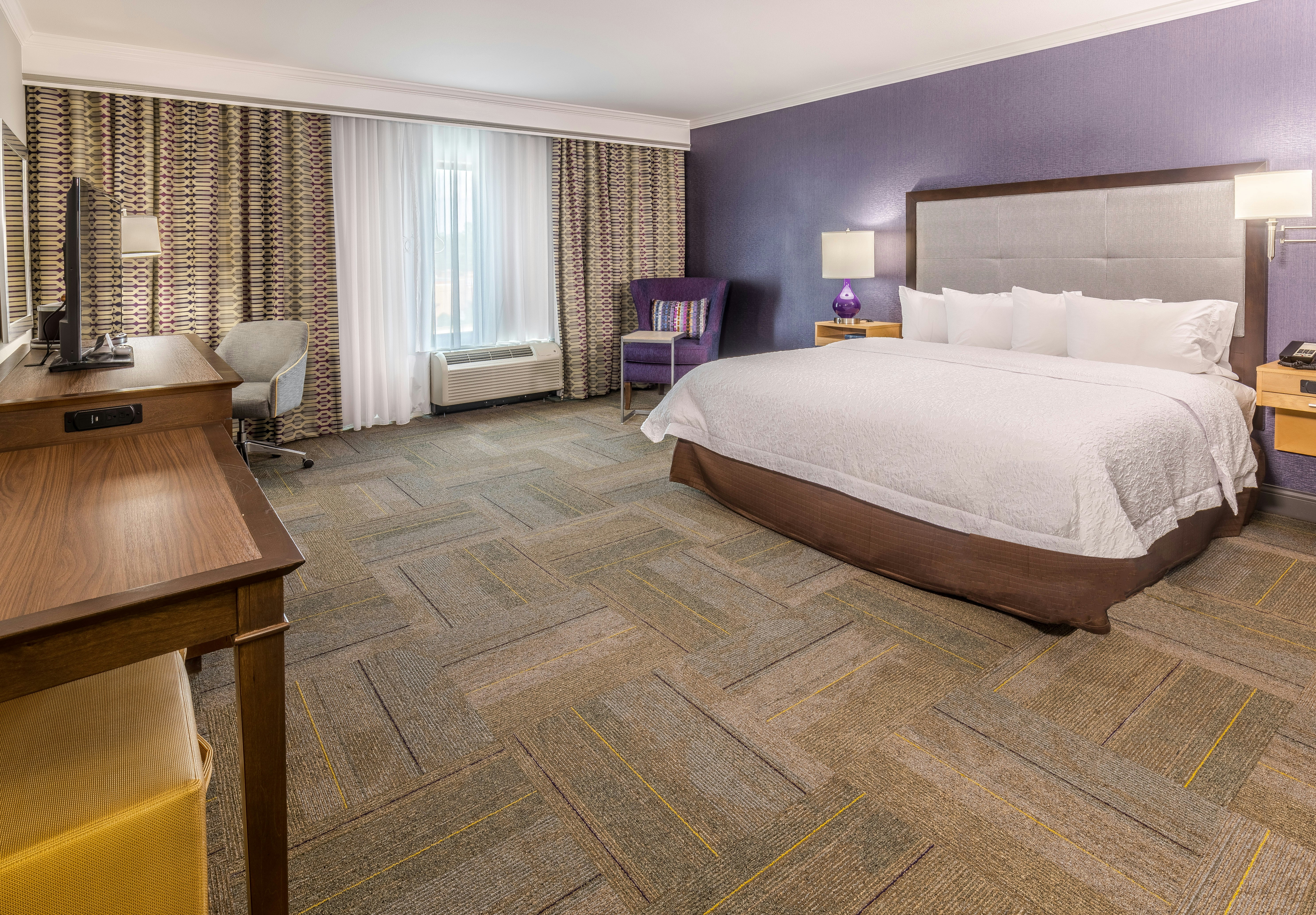 Hampton Inn Suites Dublin 11/50