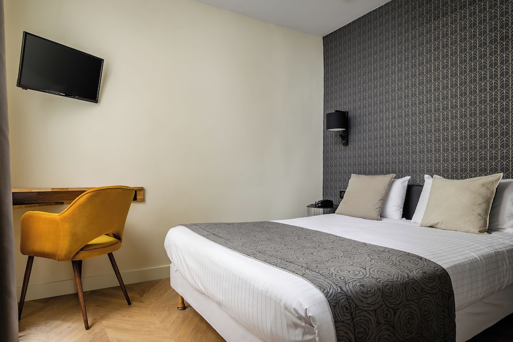 HOTEL ELYSEE ETOILE 21/47
