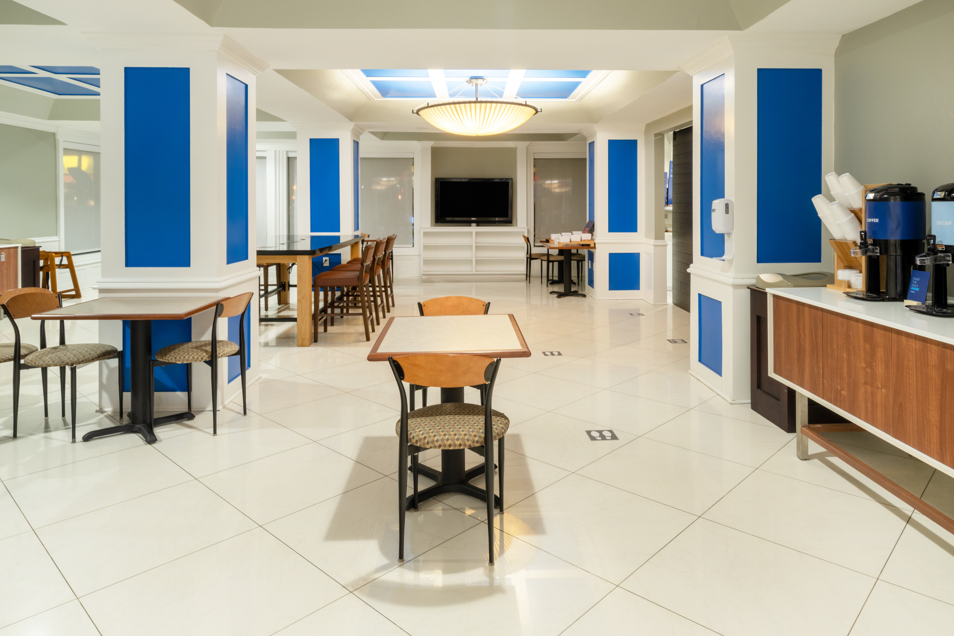 Holiday Inn Express Hotel And Suites Magee 39/49