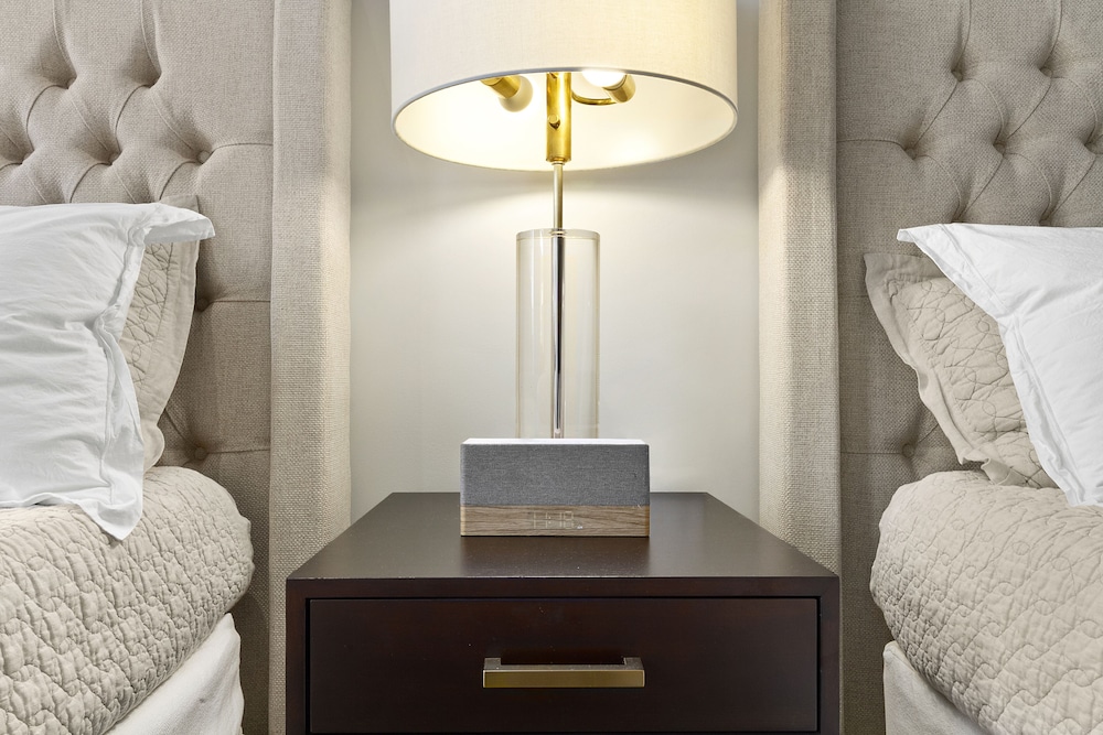 The Vanderbilt Hotel Suites 10/27