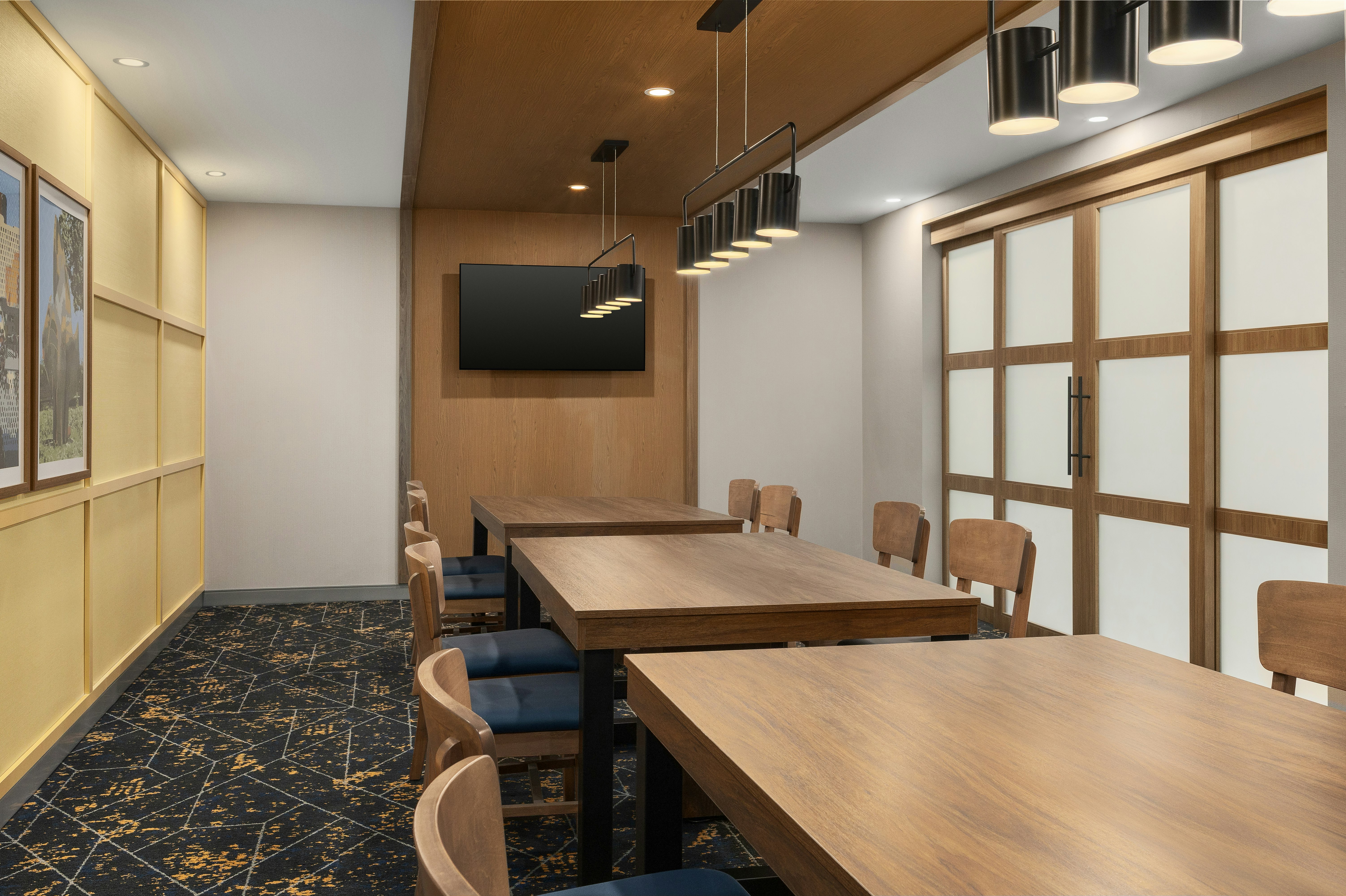 Hampton Inn by Hilton Montreal East Anjou 21/24