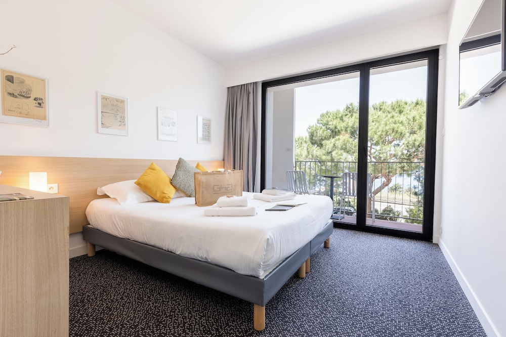 GRAND HOTEL DU GOLFE 10/50