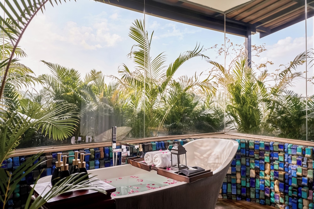 aNhill boutique Hotel 50/58