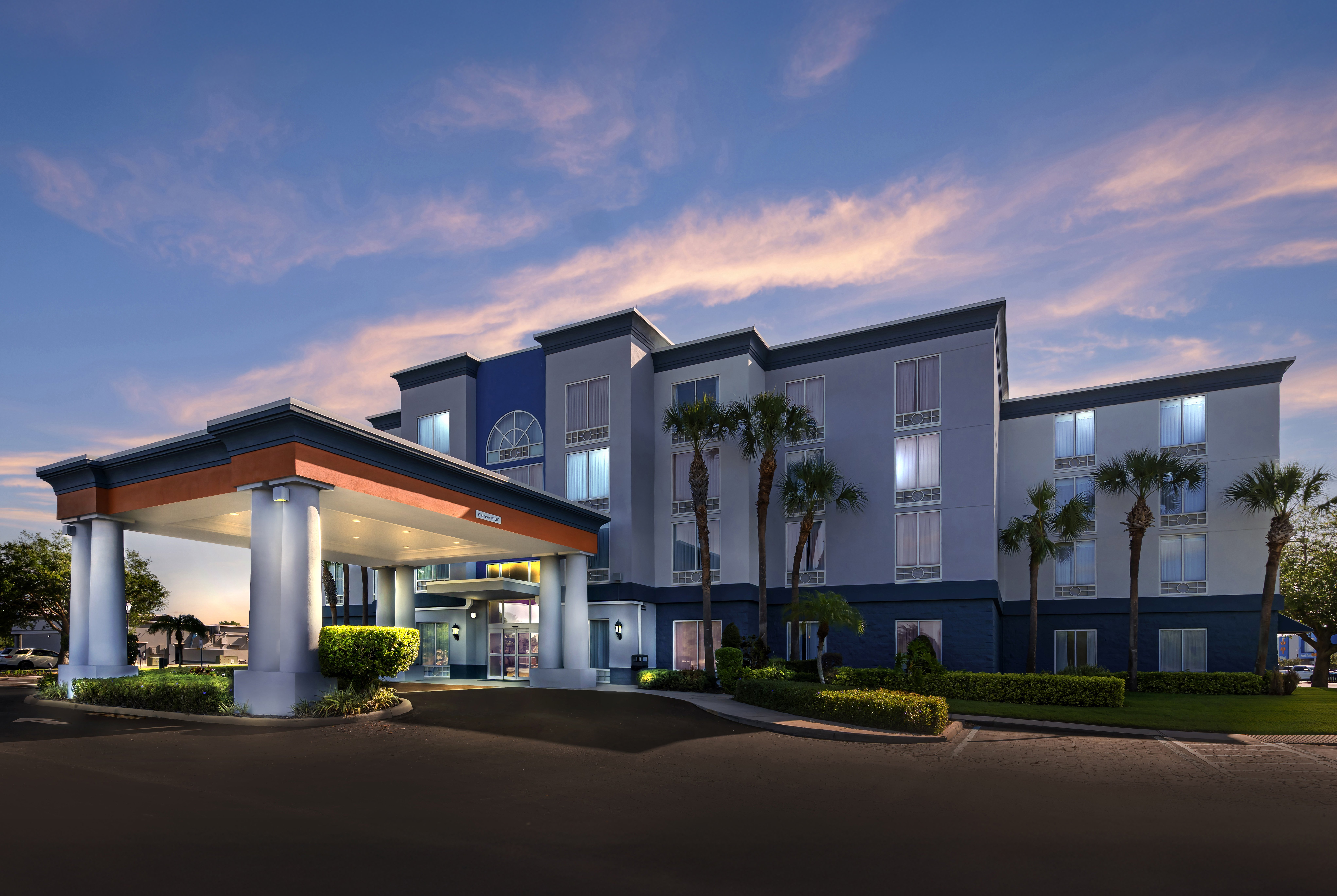 Holiday Inn Express Hotel And Suites Arcadia 2/56