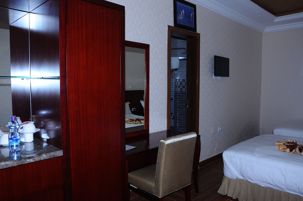 Gzara Hotel Addis 25/39