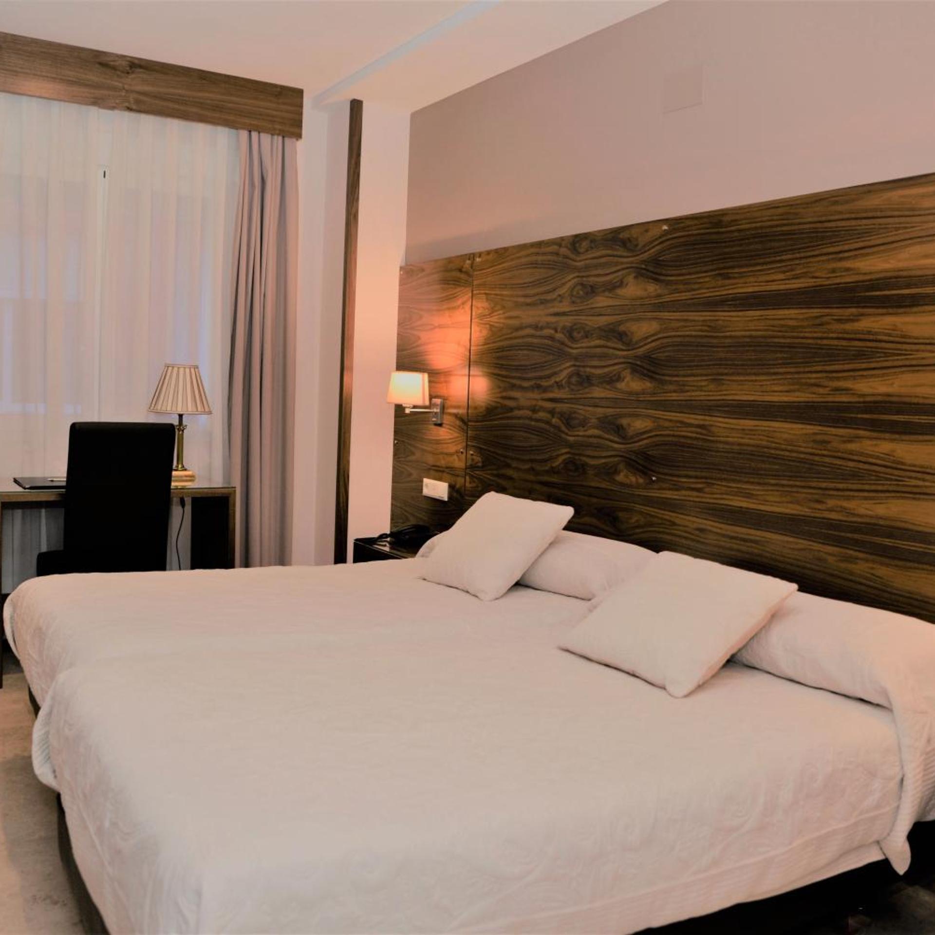 Hotel Escudero 36/58