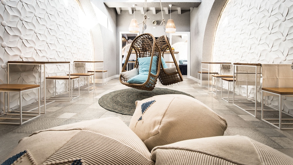 CAPO BLU BOUTIQUE HOTEL 41/62