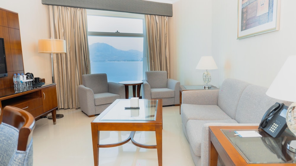 Oceanic Khorfakkan Resort And Spa 55/76