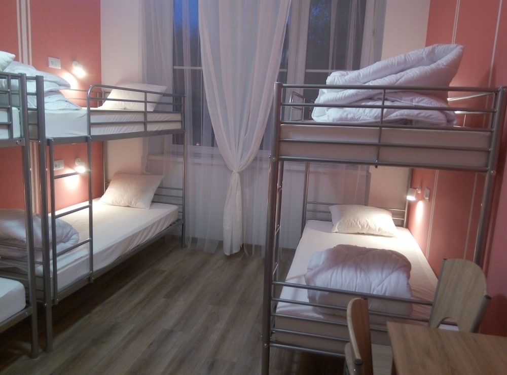 Lorf Hostel&Apartments 31/51