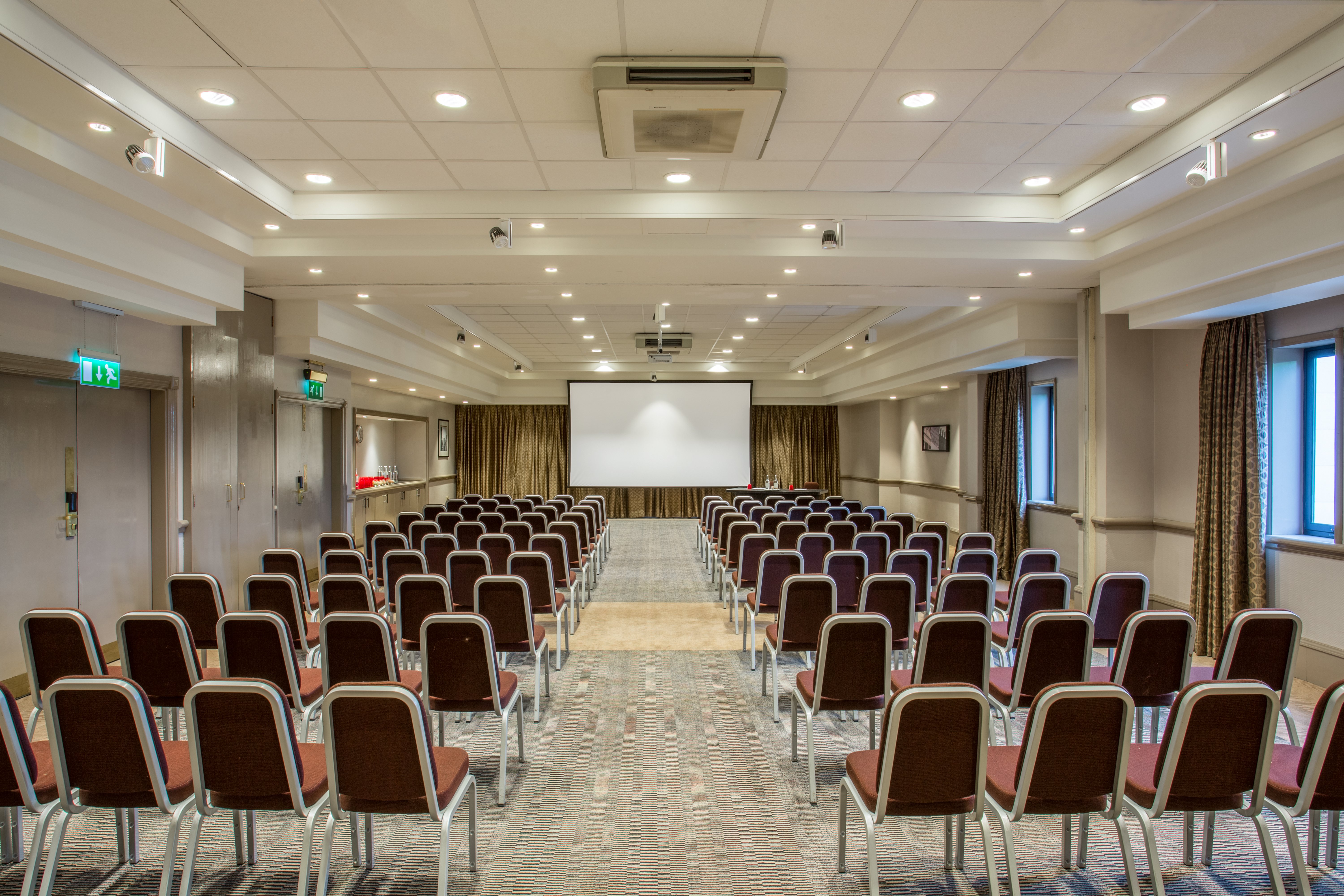 Crowne Plaza Leeds Hotel 40/50