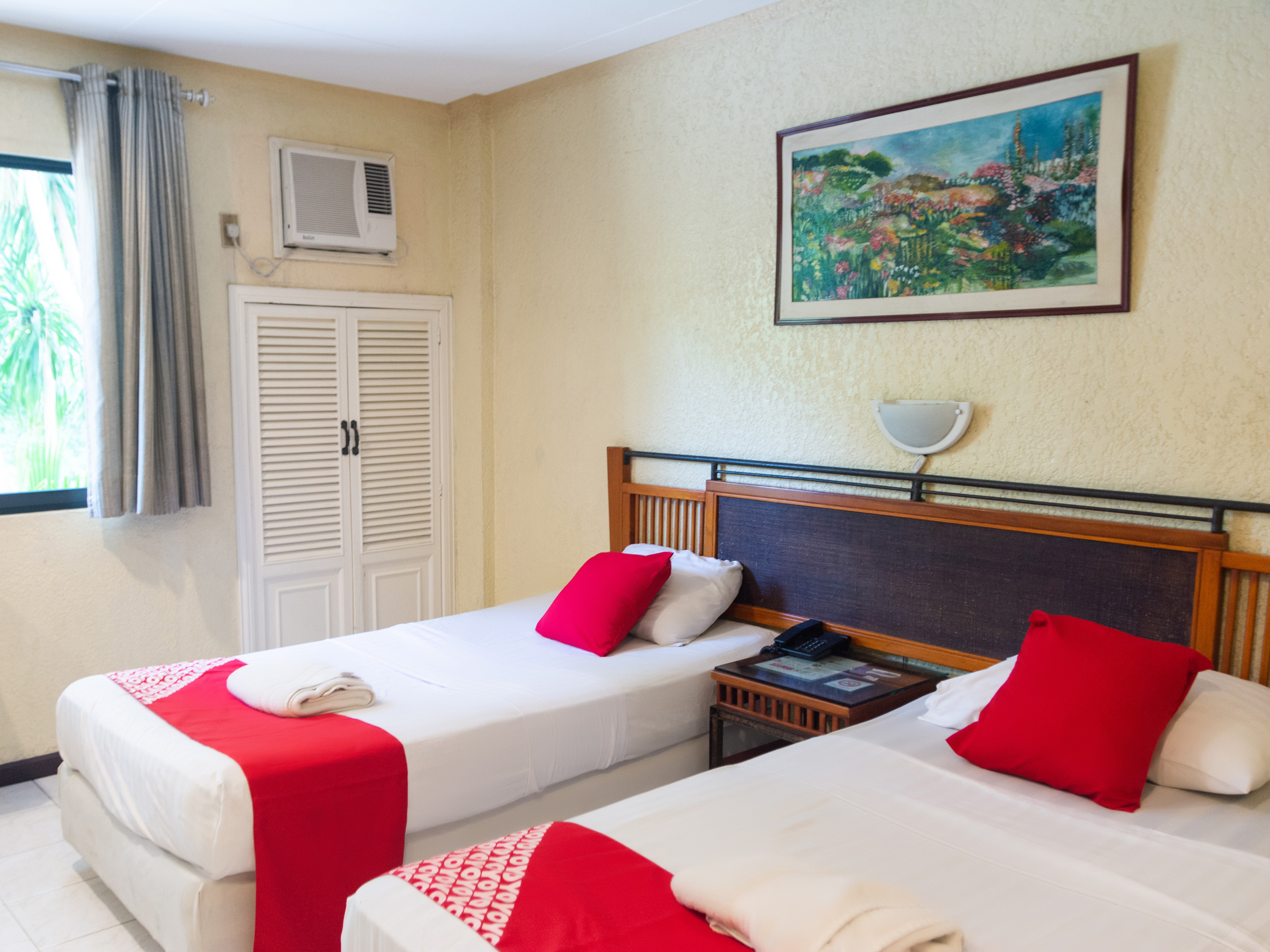 Chito's Hotel 17/50