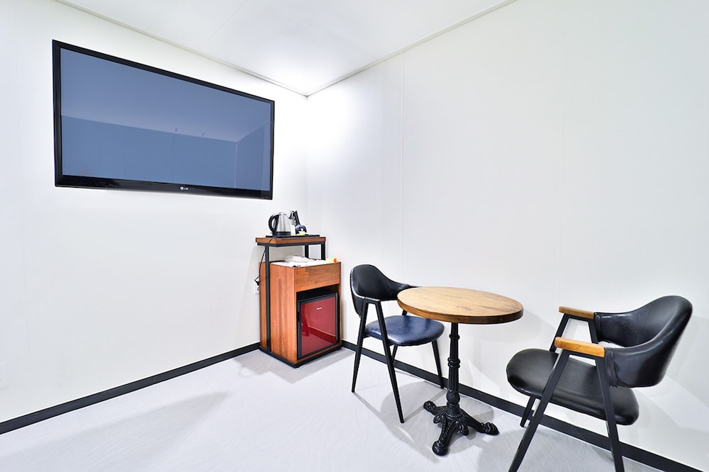 Calm Rest Hotel Busan Sasang 38/50