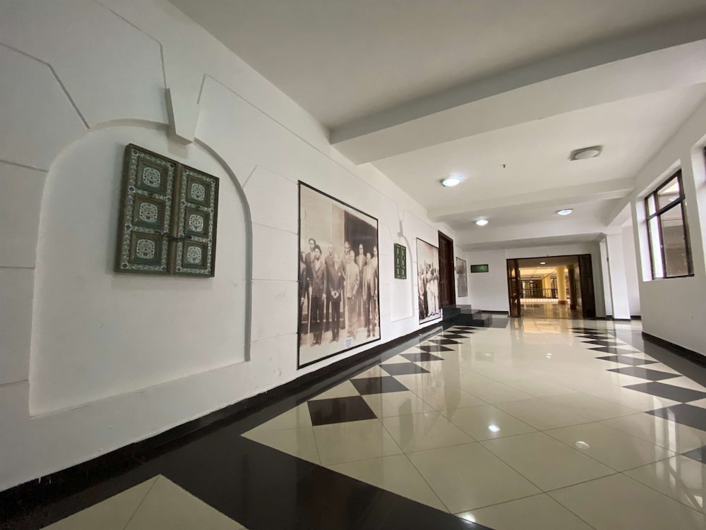 Golden Tulip Dar Es Salaam 31/71