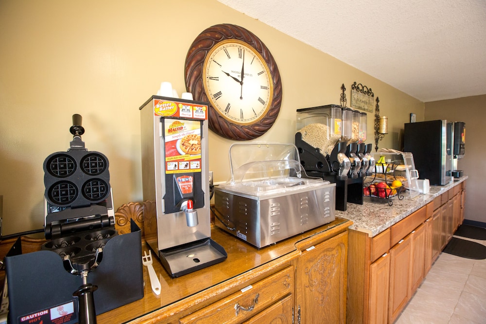 Rosebud Inn photo5