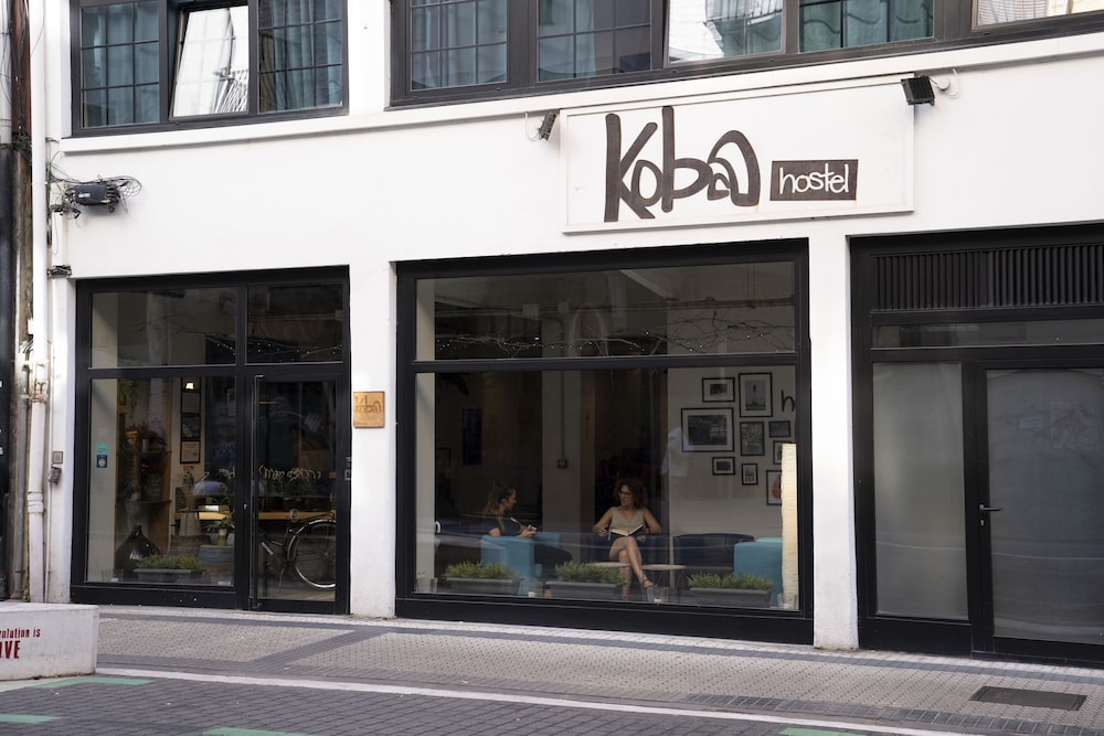 Koba Hostel 2/75
