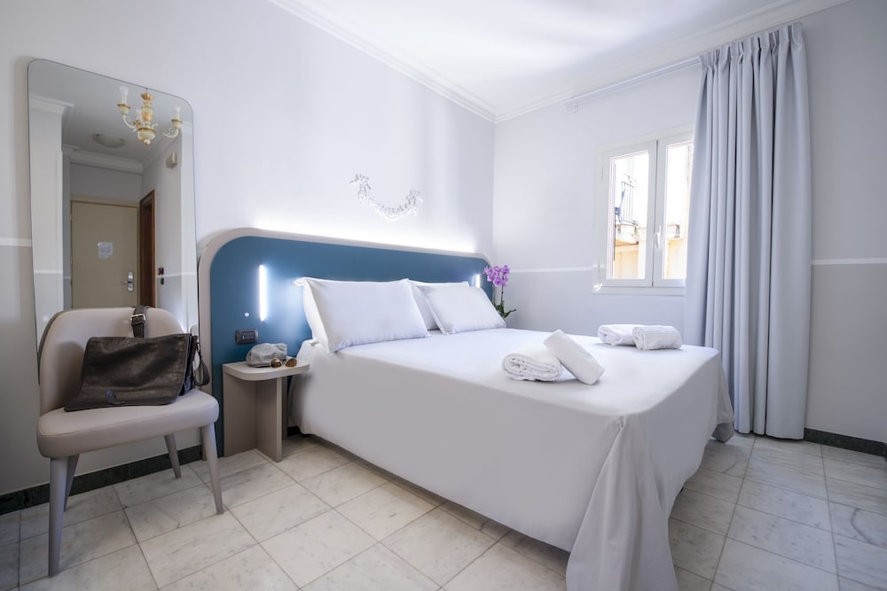 Hotel Grifo 35/65