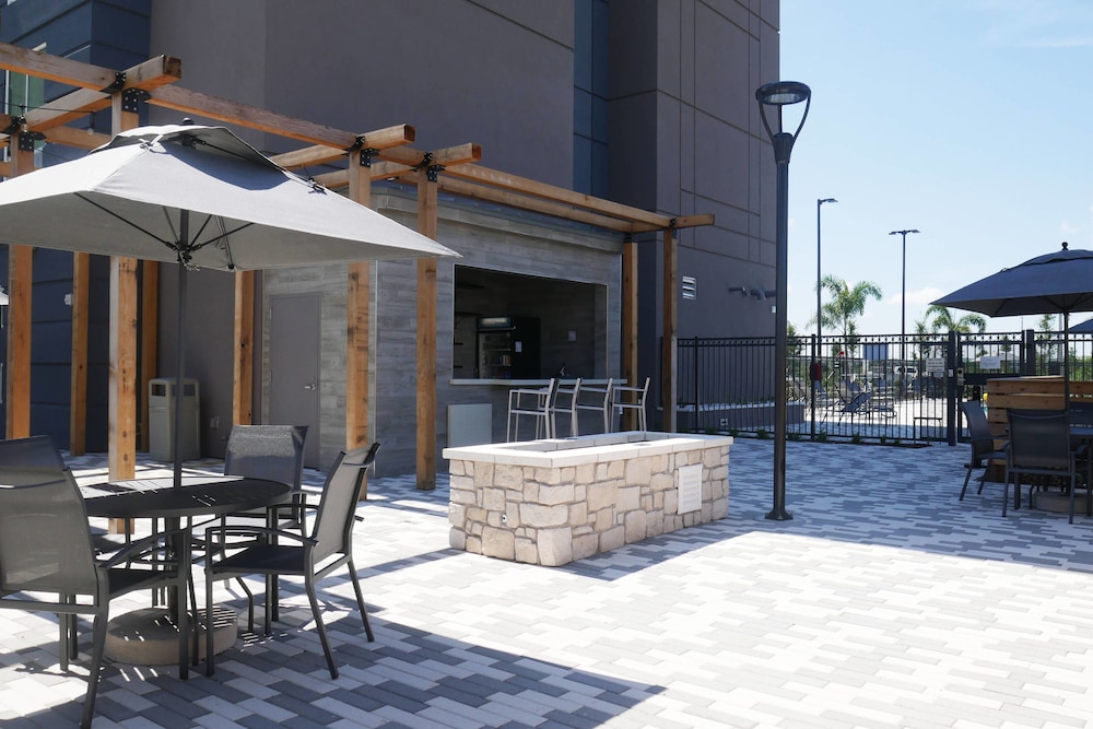 Fairfield Inn Suites By Marriott Melbourne Viera Town Center in MELBOURNE - FL