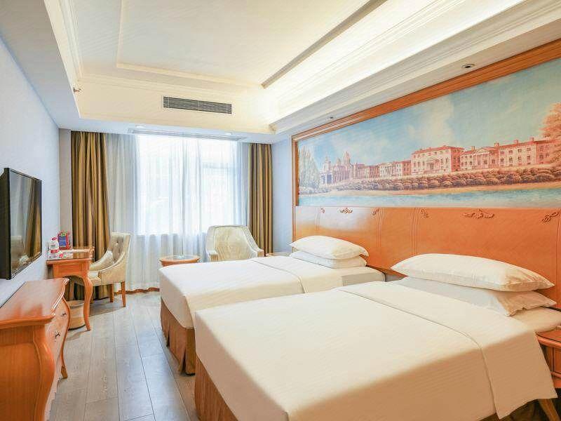 Superior, Twin Beds