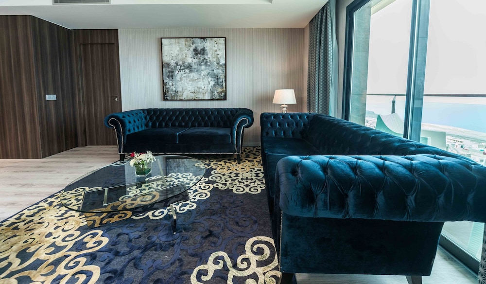 Az Hotel Montana (Nt) 27/49