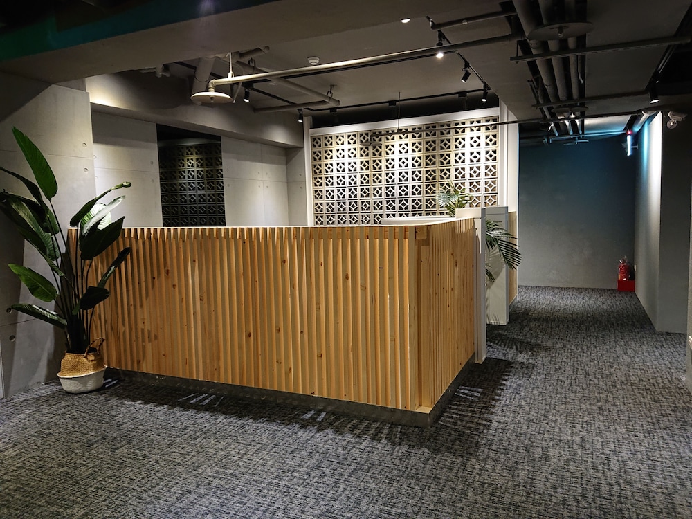 Cho Hotel 3 4/50
