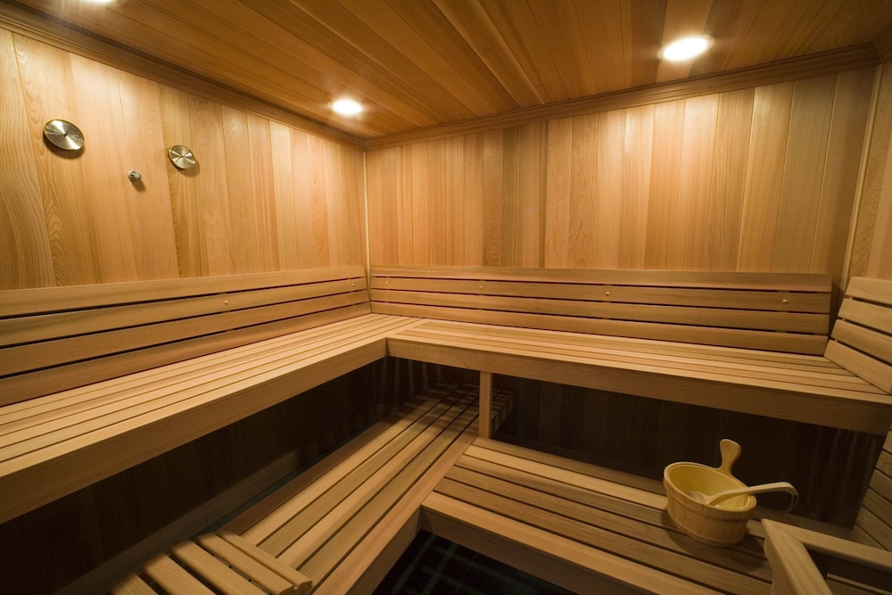 swimming pool spa
