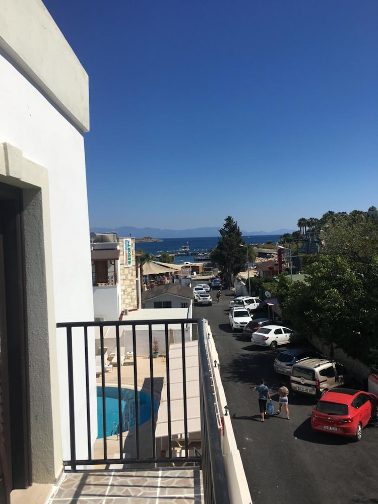Bodrum Salinas Hotel 41/49