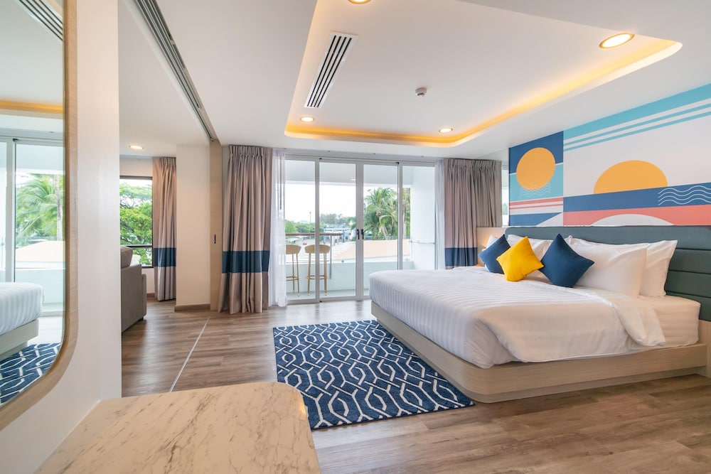 NH Boat Lagoon Phuket Resort 10/48