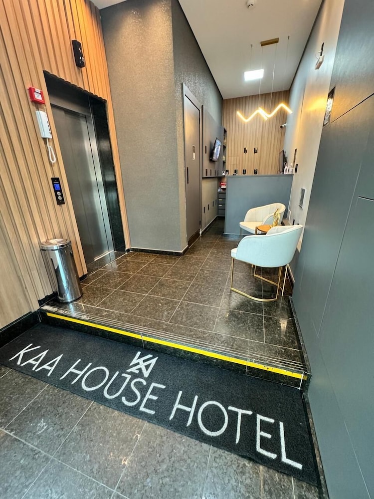 KAA House Hotel 3/48