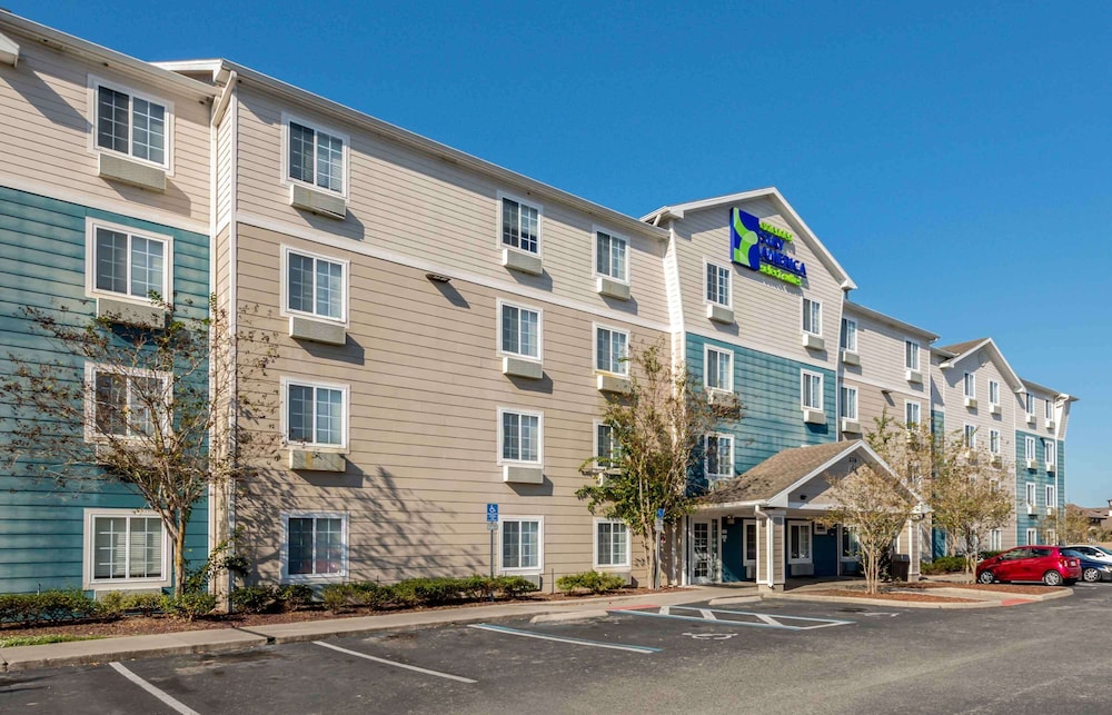 Extended Stay America Select Suites - Orlando - East 33/42
