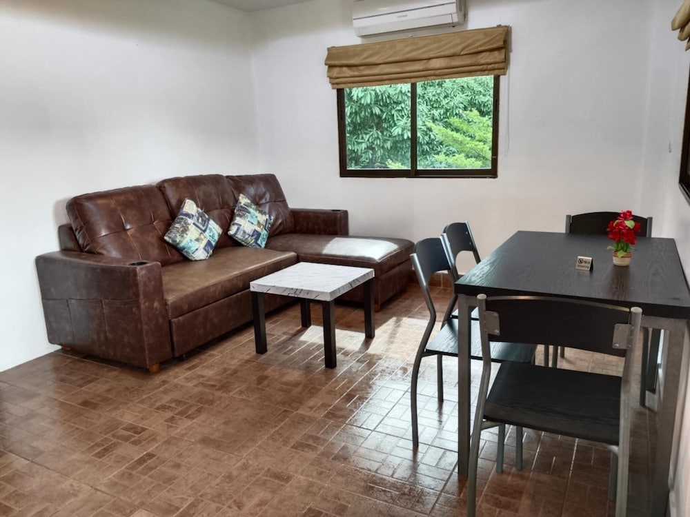 Phratamnak Inn - Hostel 53/77