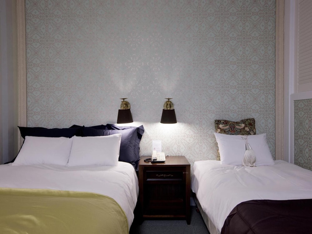 Central Tourist Hotel 19/41