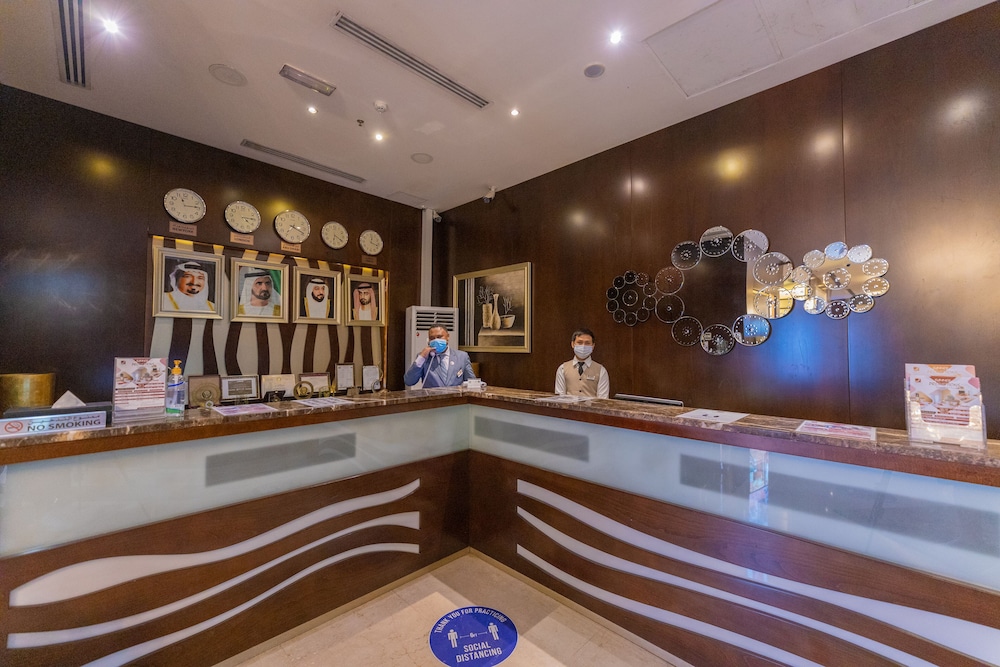 Ewan Ajman Suites Hotel 16/99