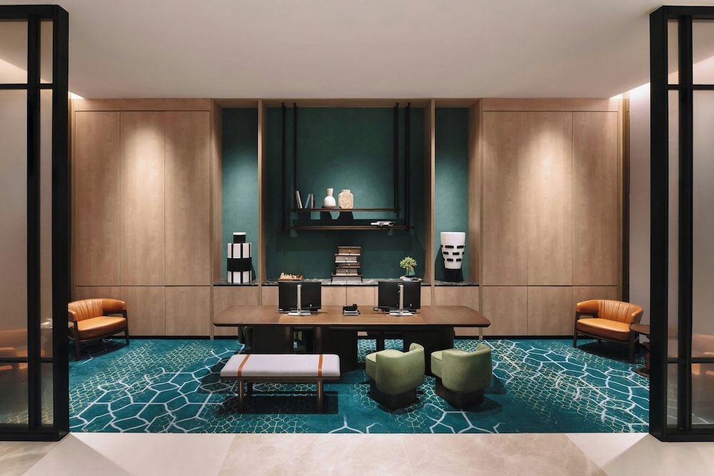 Iconic Marjorie Hotel, a Tribute Portfolio Hotel 32/60