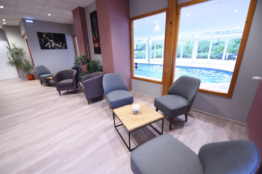 Hotel Les Bergeronnettes 38/60